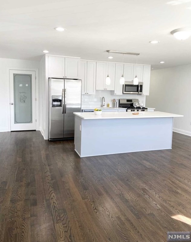 61 Chestnut St #2, Lodi, NJ 07644