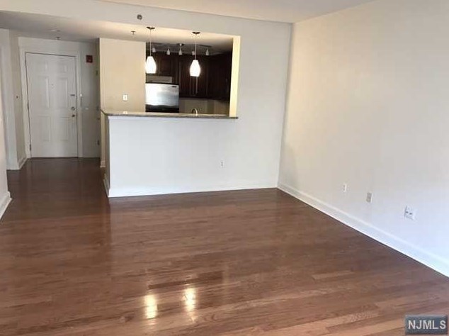 5106 City Pl #5106, Edgewater, NJ 07020