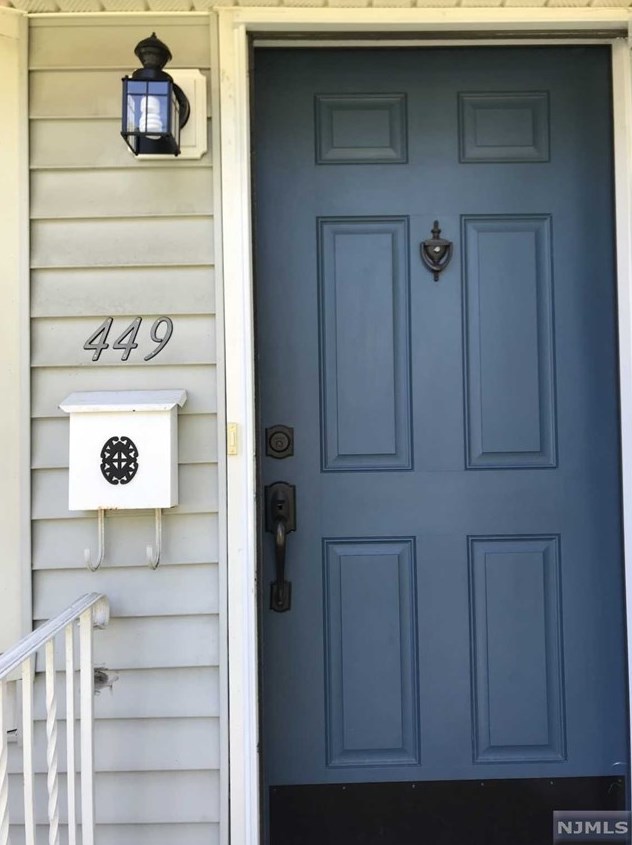 449 Van Buren St, Ridgewood, NJ 07450