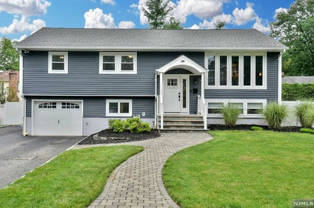 357 Magnolia Ave, Hillsdale, NJ 07642-1535
