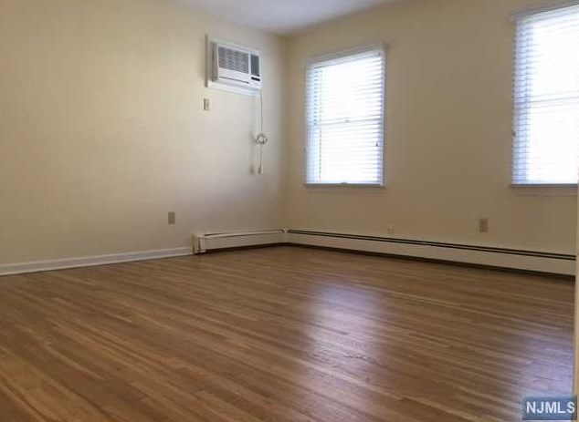 234 Orient Way, Lyndhurst NJ  07071-1636 exterior