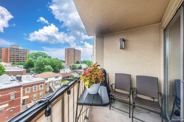 610 Anderson Ave #3d, Cliffside Park, NJ 07010