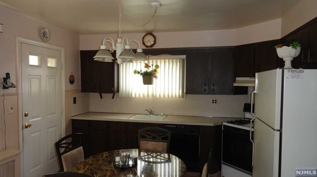 137 Prospect St, Lodi NJ  07644-2953 exterior