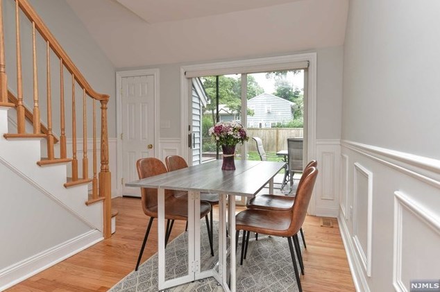 216 Godwin Ave, Wyckoff NJ  07481-2018 exterior