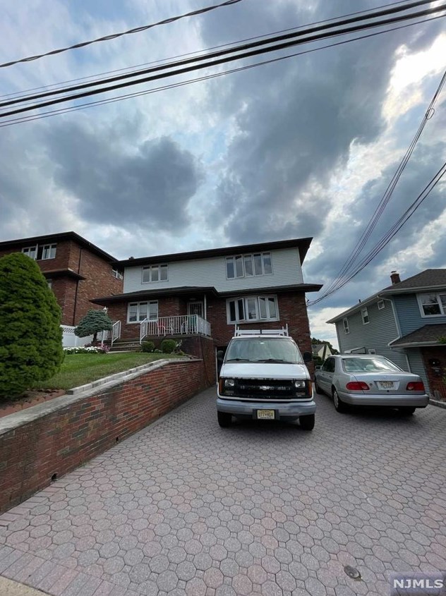 346 E Homestead Ave #2nd Fl, Palisades Park, NJ 07650