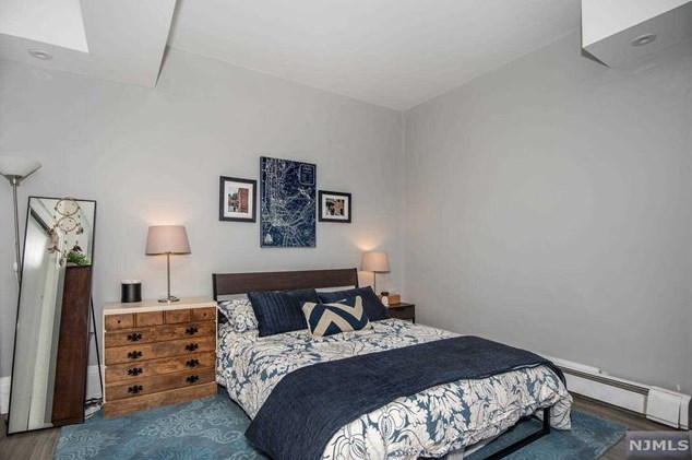 188 Smt Cross, Rutherford NJ 07070-2554 exterior