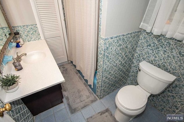 188 Smt Cross, Rutherford NJ 07070-2554 exterior