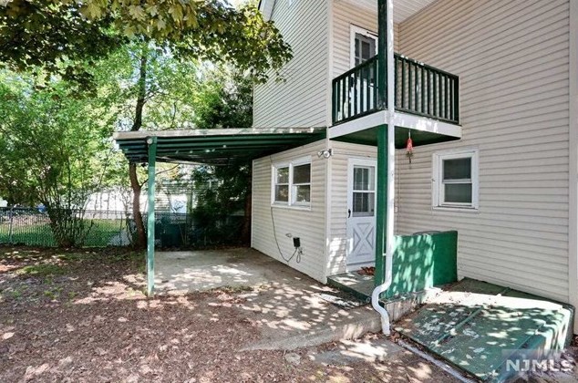 119 Brakeshoe Pl, Mahwah, NJ 07430