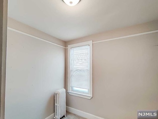 248 Custer Ave, Jersey City NJ 07305-1705 exterior