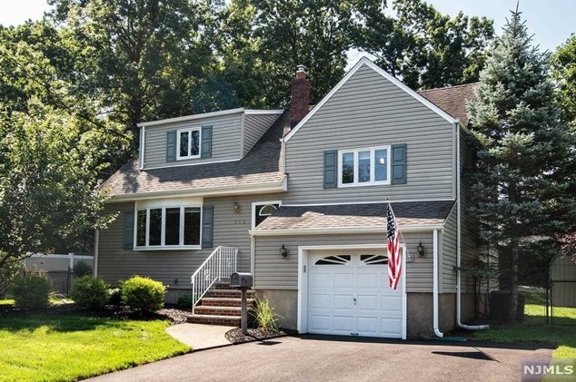 116 Barbara Rd, Dumont, NJ 07628