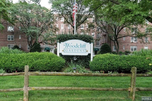 8450 Boulevard E #5d, North Bergen, NJ 07047