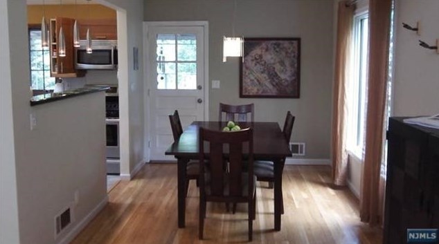 229 Morningside Rd, Paramus NJ  07652-1651 exterior