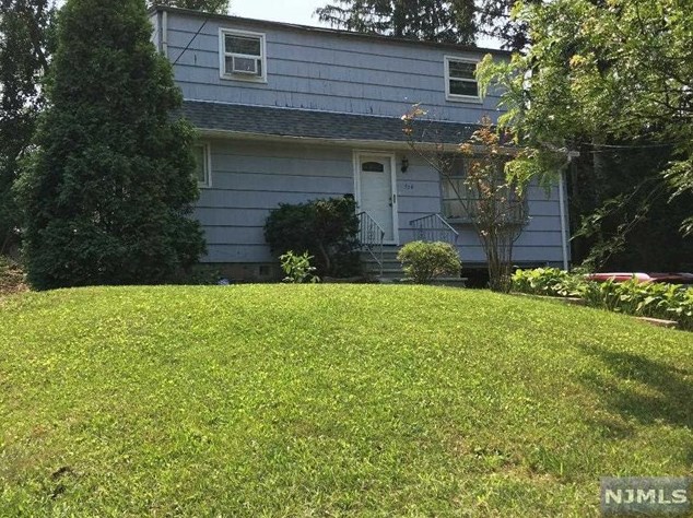 514 Main St, Lodi, NJ 07644-2021