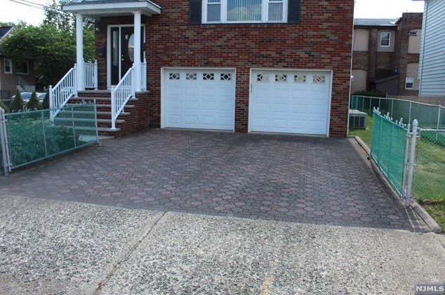 3 Wood St, Outwater, NJ 07026