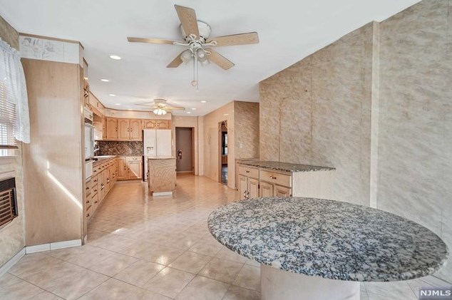 115 Passaic Ave, Rutherford NJ  07070-1919 exterior