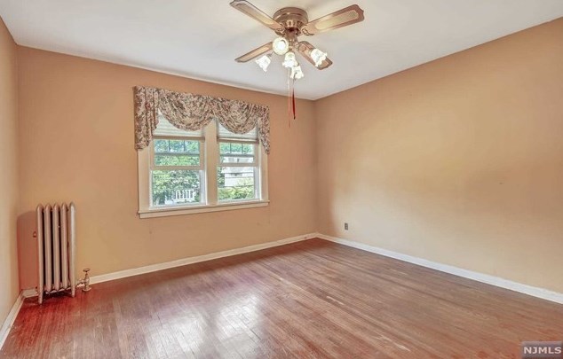 115 Passaic Ave, Rutherford NJ  07070-1919 exterior