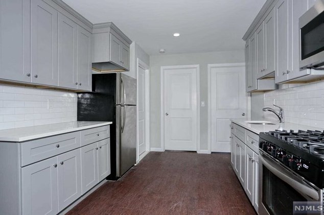471 Harrison Ave #2a, Outwater, NJ 07026