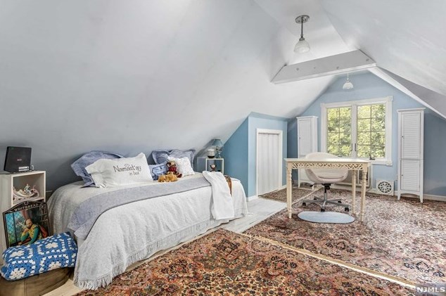 143 Highland Cross, Rutherford NJ  07070-2105 exterior