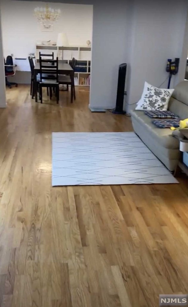 1504 15th St, West Fort Lee, NJ 07024-2134