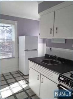 28 Maple Ave, Waldwick, NJ 07463