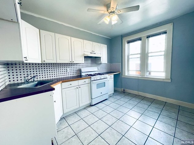 283-285 Maple St #r1, Kearny, NJ 07032