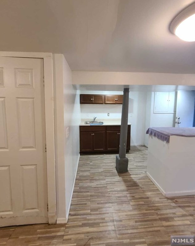 57 Dwight St, Jersey City, NJ 07305