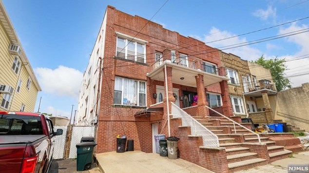 363 Avenue A, Bayonne, NJ 07002