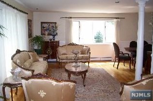 974 Bridge St, Westwood NJ  07676-4114 exterior