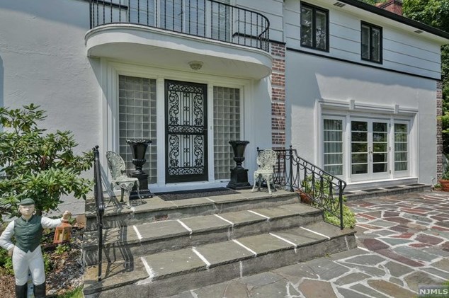 103 Sunrise Dr, Paterson, NJ 07506