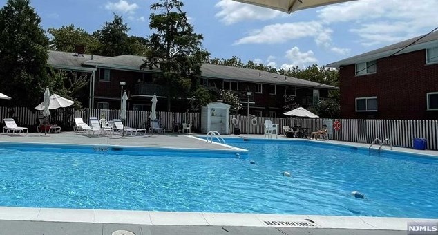 1319 Anderson Ave #21, West Fort Lee, NJ 07024