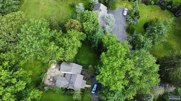 181 E Saddle River Rd, Upper Saddle River, NJ 07458