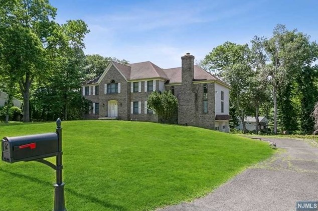 72 Westervelt Ave, Paterson, NJ 07508