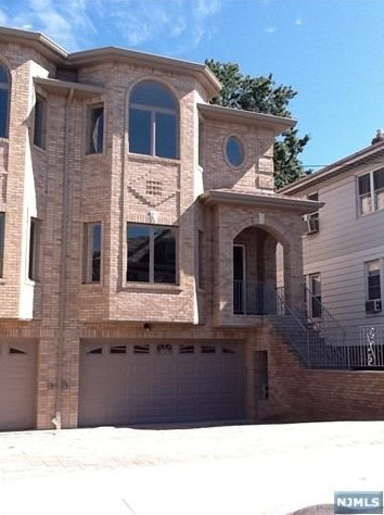 411 Morningside Ave #b, Fairview, NJ 07022