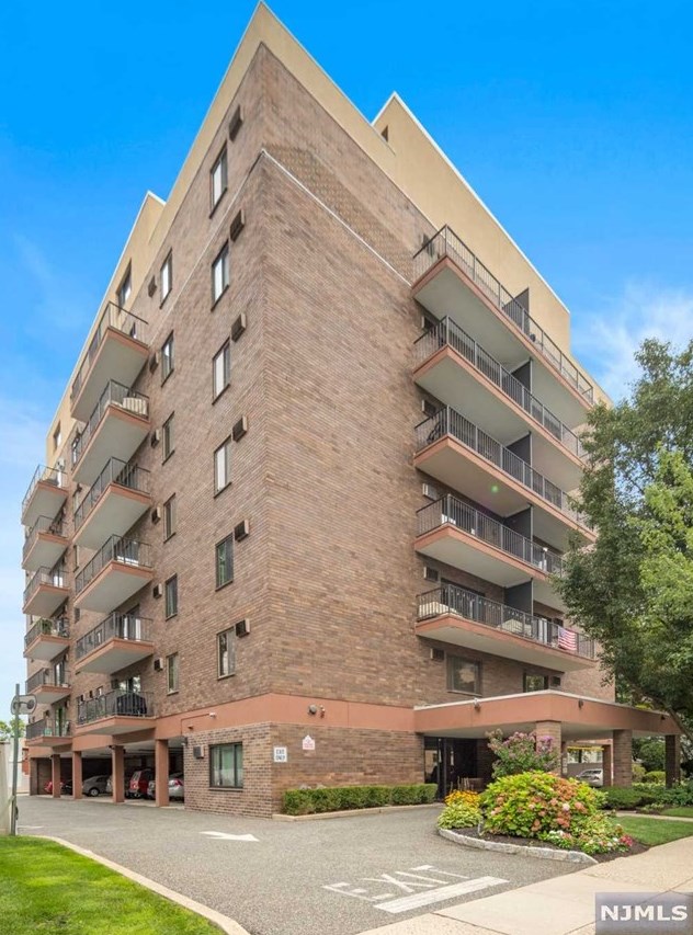 140 Euclid Ave #1a, Hackensack, NJ 07601