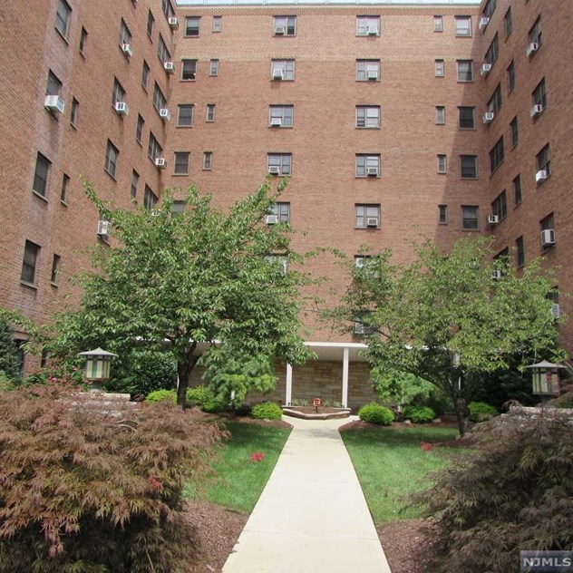 208 Anderson St #n4h, Hackensack, NJ 07601