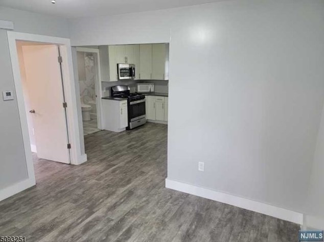 179 Mapes Ave #3, Newark, NJ 07112