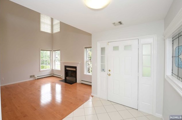 10 Hunter Rd #10, Paterson, NJ 07508
