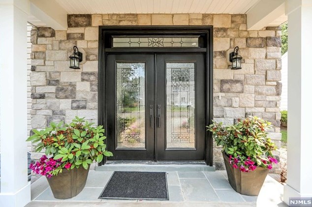 201 New York Ave, Dumont, NJ 07628