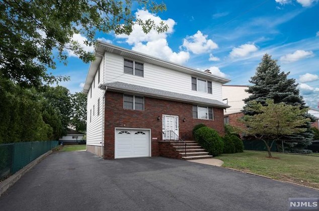 251 Barkley Ave #2, Clifton, NJ 07011