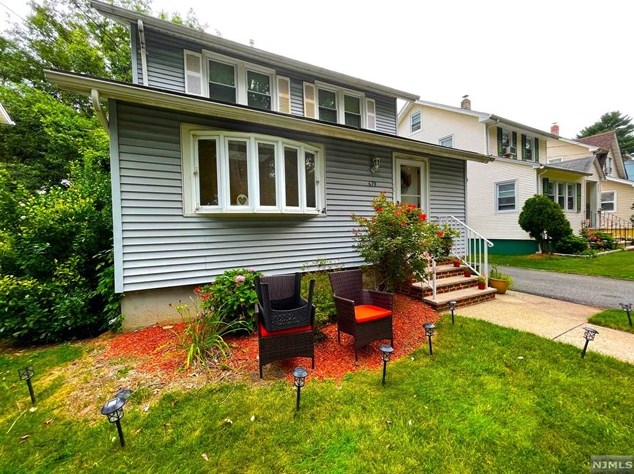 679 Maple Ave, Teaneck, NJ 07666