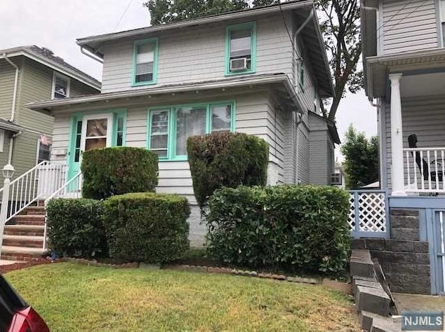 29 Gordon St, Ridgefield Park, NJ 07660