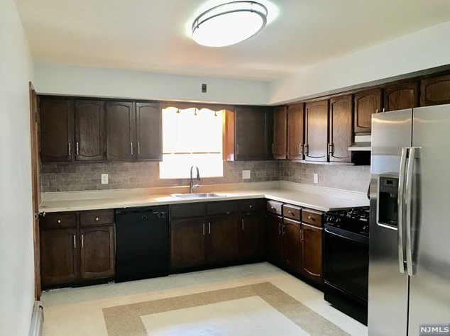 6 Roff Ave #2, Palisades Park, NJ 07650