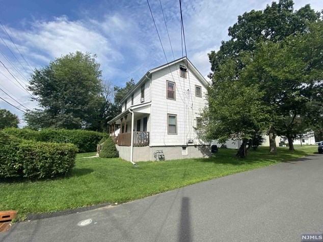180 Railroad Ave, Rockleigh, NJ 07647