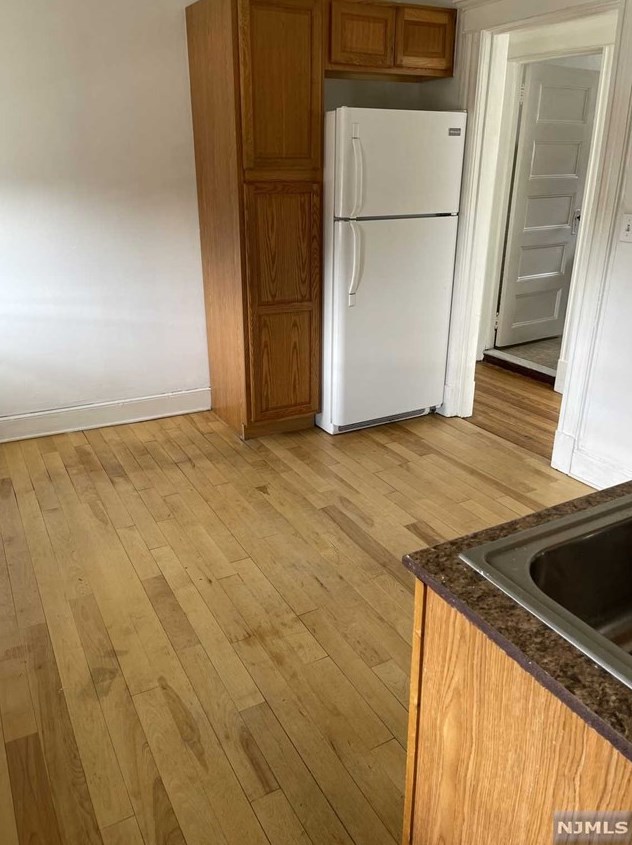 501 Broad St, Carlstadt, NJ 07072