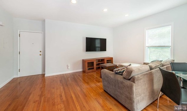 439 Washington Ave, Montclair, NJ 07042