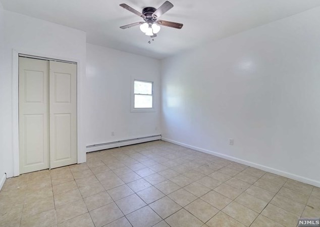 382 Columbia St, Orange NJ  07050-2601 exterior