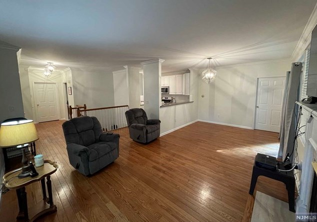37 Quail Run, Westwood NJ  07675-7475 exterior