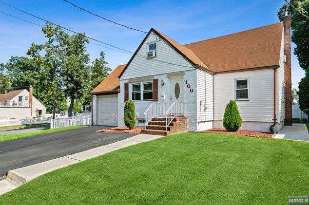 100 Central Ave, Rochelle Park, NJ 07662