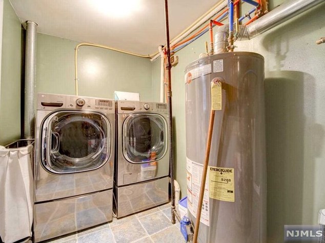 269 State Rt 5, West Fort Lee NJ 07024-4333 exterior