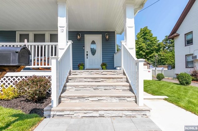 12 Courier Pl, Rutherford, NJ 07070